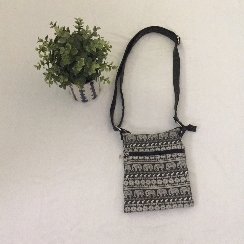Elephant designed purse